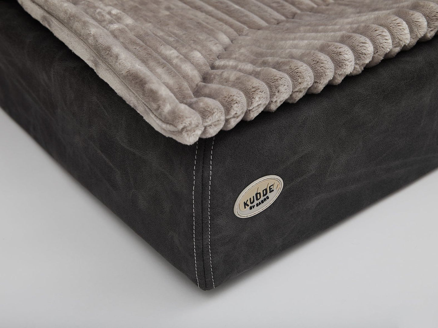 Hundebett KUDDE veganes Wildleder