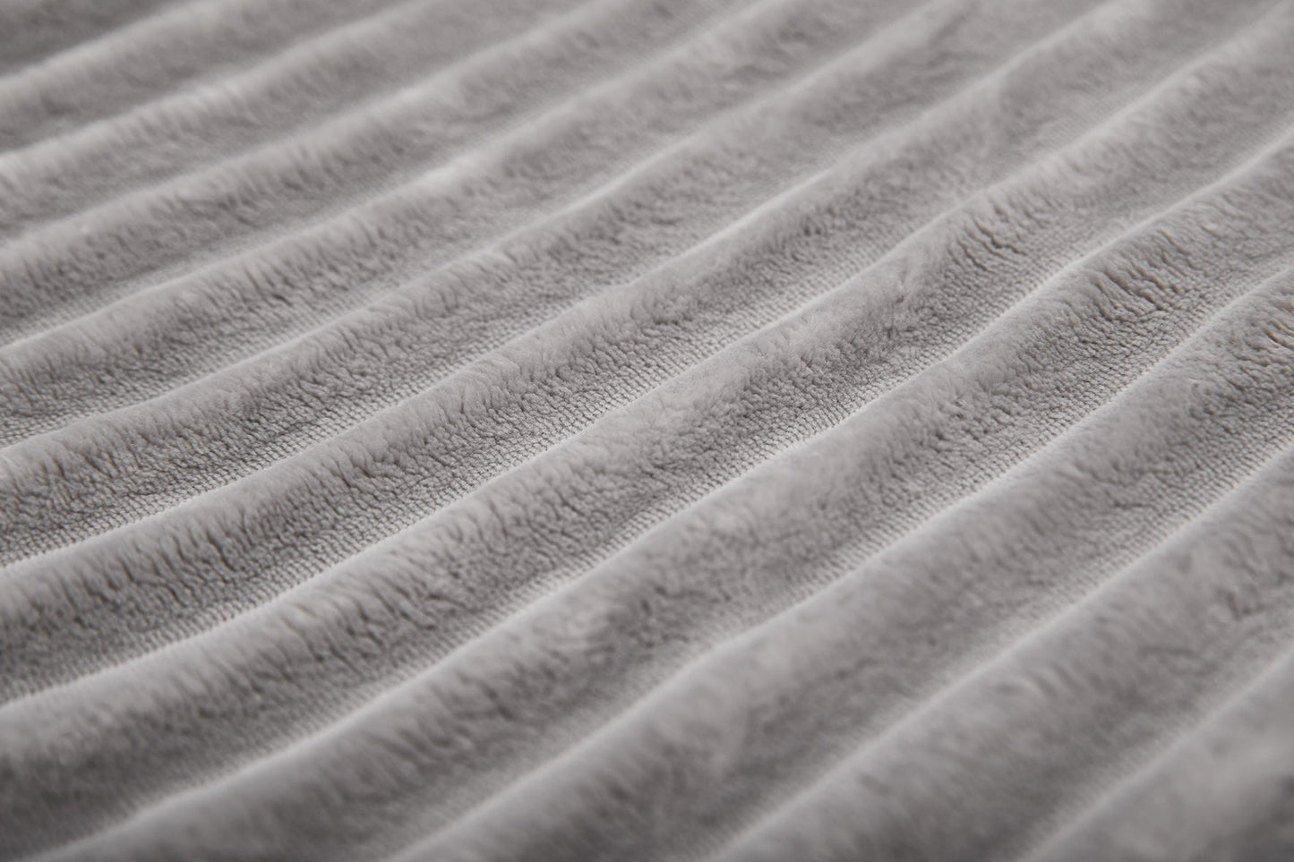 Kuscheldecke VÄRME Breitcord