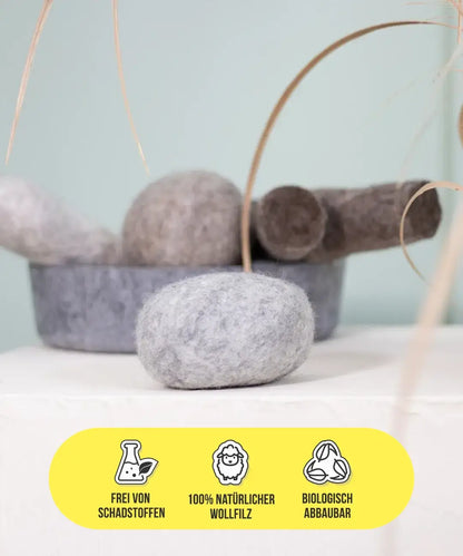 BUDDY. Hundespielzeug aus Wollfilz "Kieselstein"